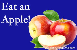 Nashua chiropractic care recommends healthy diets full of fruits and veggies, so enjoy an apple the apple season!