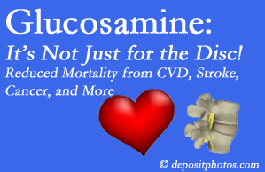 Nashua health benefits from glucosamine use include reduced overall early mortality and mortality from cardiovascular issues.